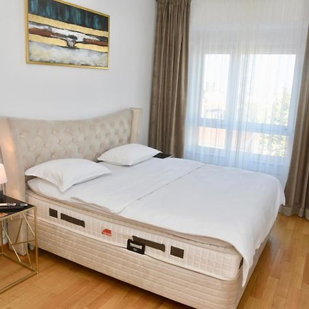 The Main Square Apartments Banja Luka Room photo