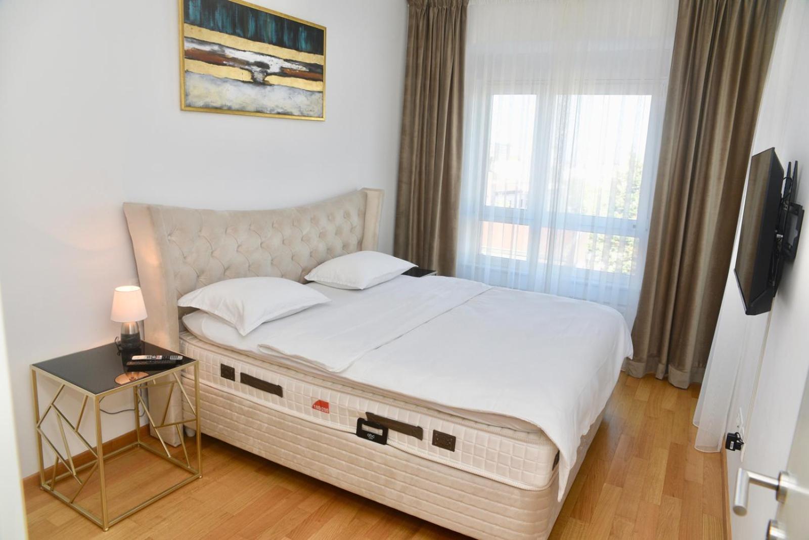 The Main Square Apartments Banja Luka Room photo